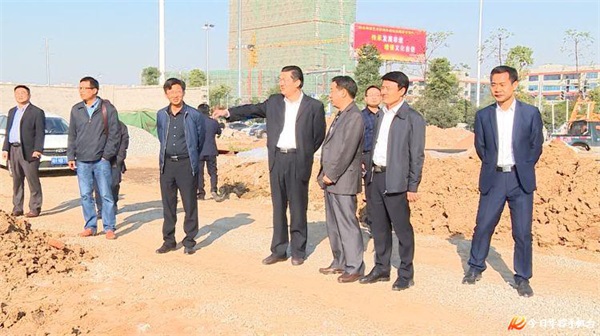 华容纺织服装产业发展势头好　刘铁健就具体问题再调度